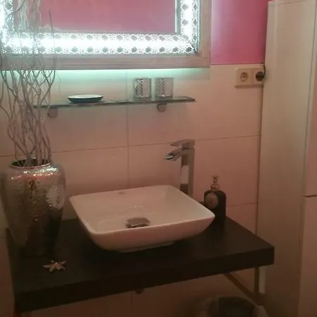 Halle Saale Apartment *